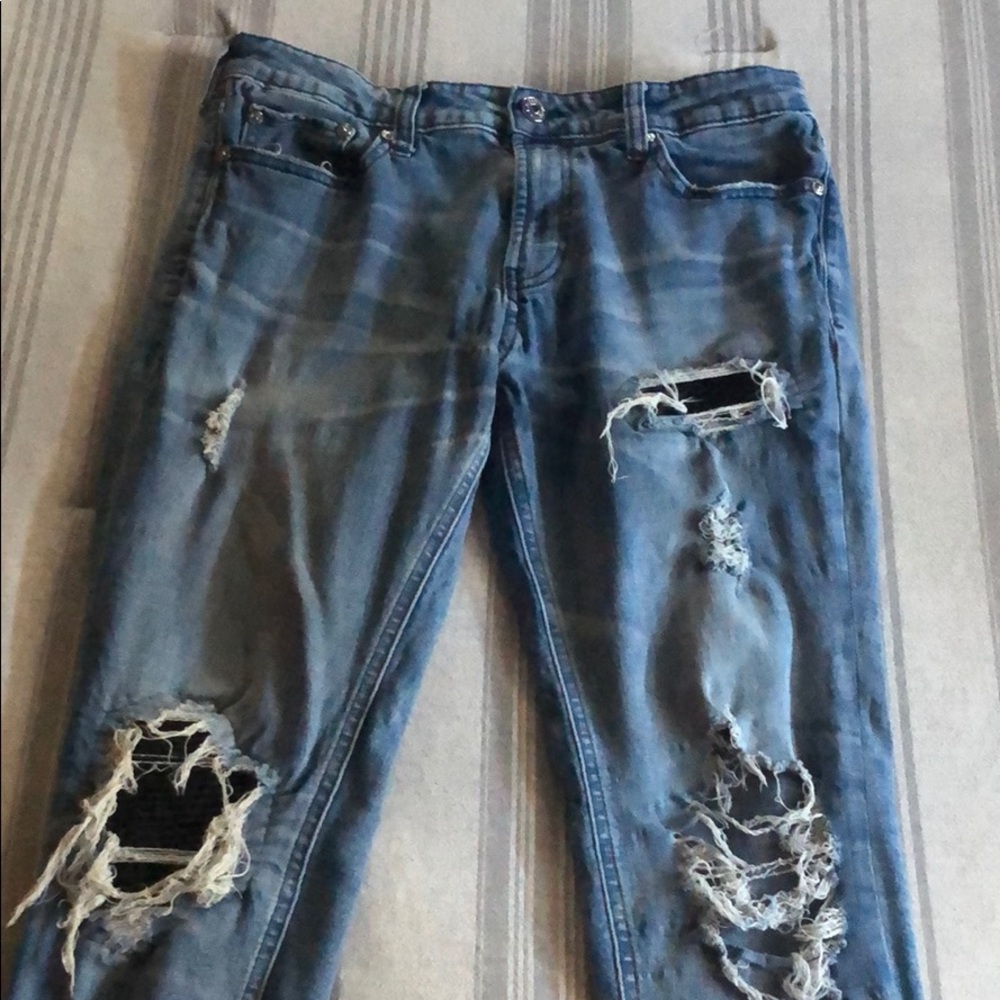 Skinny jeans